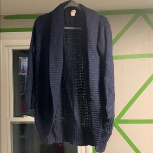 Cute navy knit cardigan!